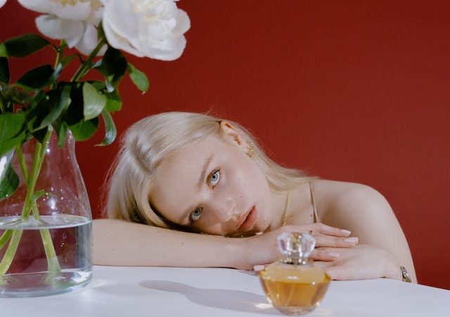 Therapeutennews - Tricks damit Parfüm länger hält
